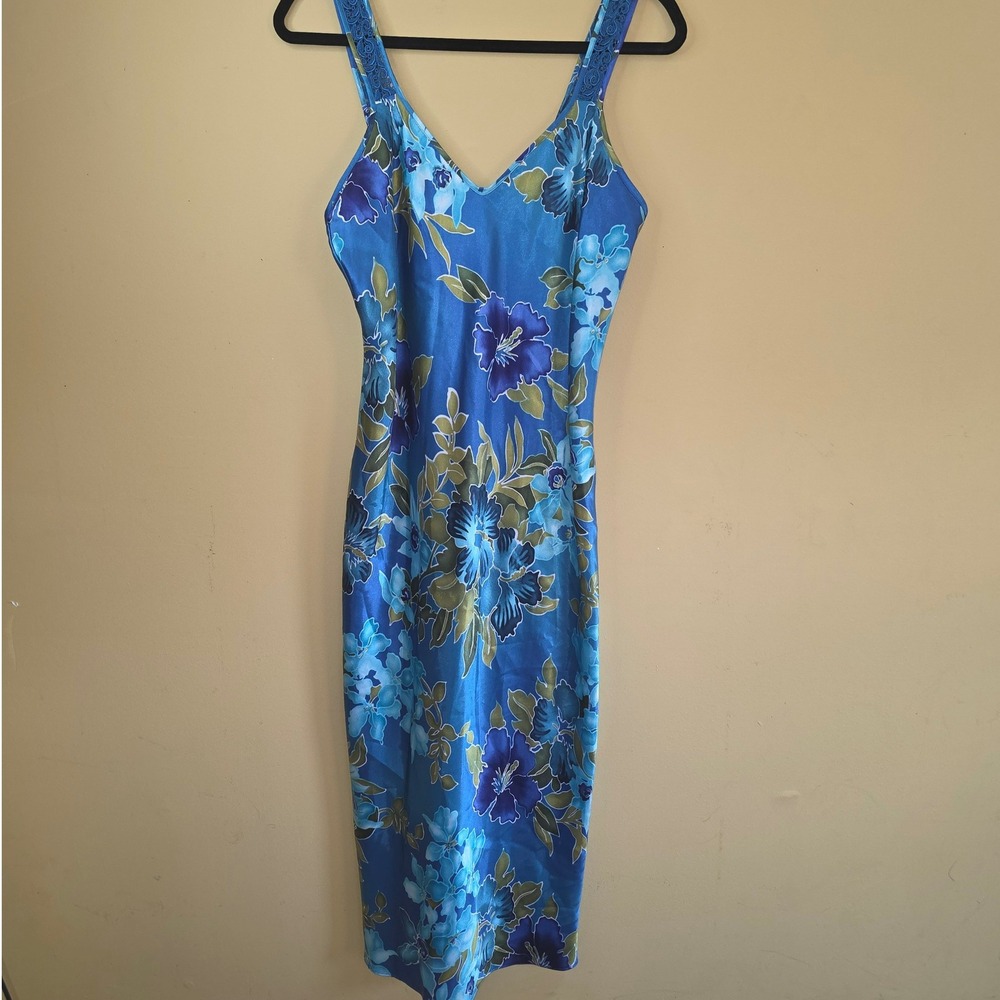 Y2K California Dynasty Nightgown Womens M Blue Floral‎ Satin Lace Trim Midi Slip